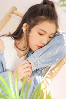 电车魔女免费观看